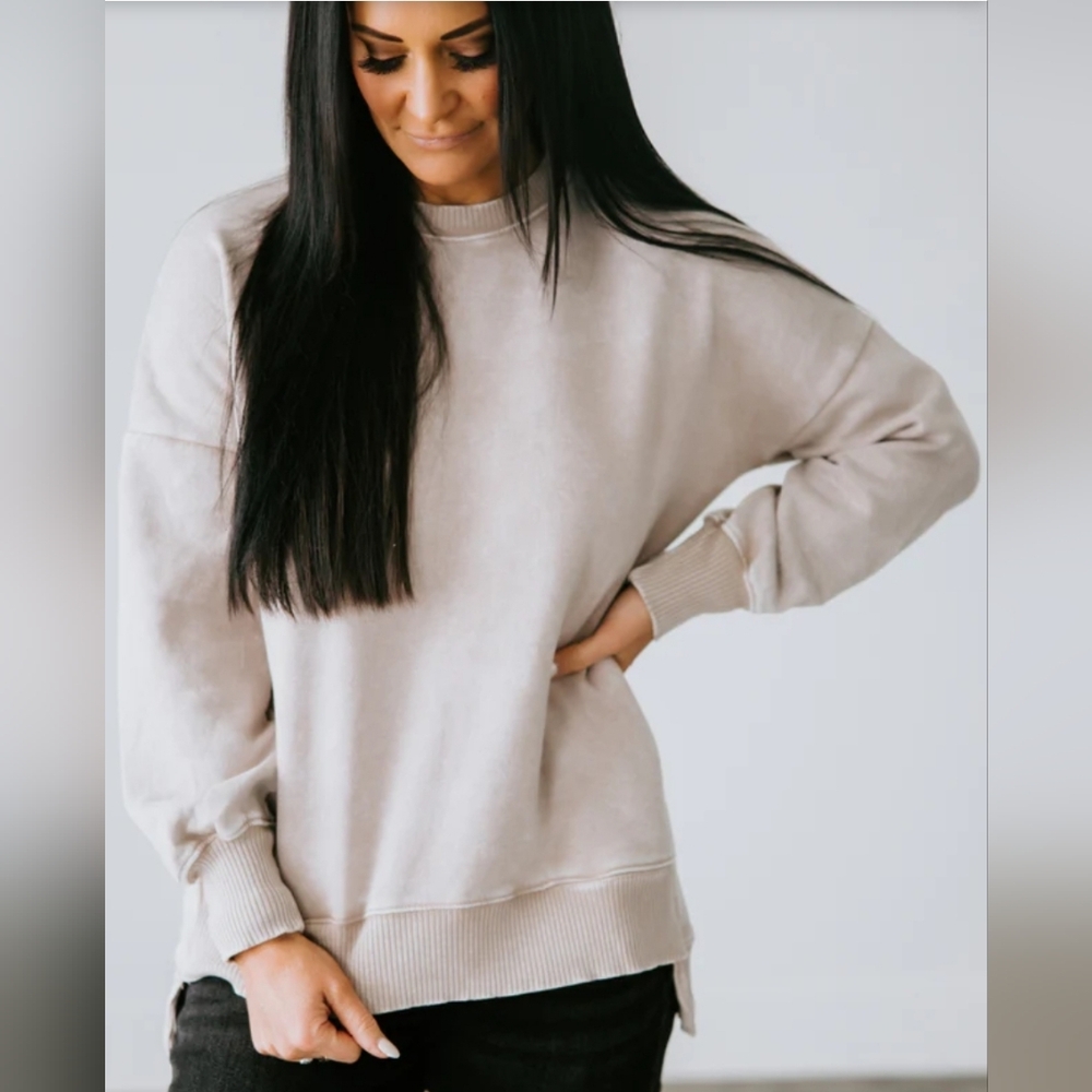 Acid Washed Fleece Pullover